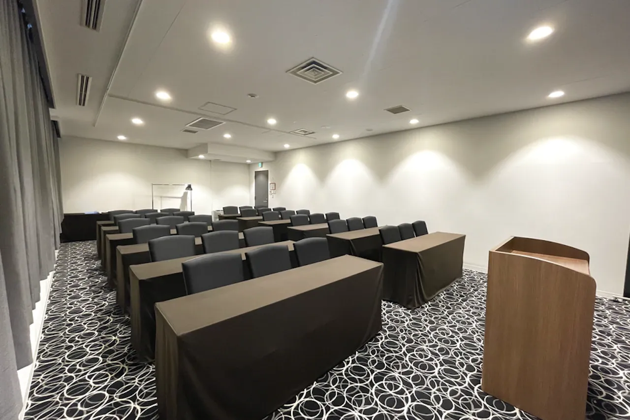 TKPガーデンシティPREMIUM横浜西口 カンファレンスルーム3B