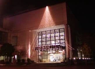 矢巾町田園ホール 入口のイルミネーション（2009年撮影）