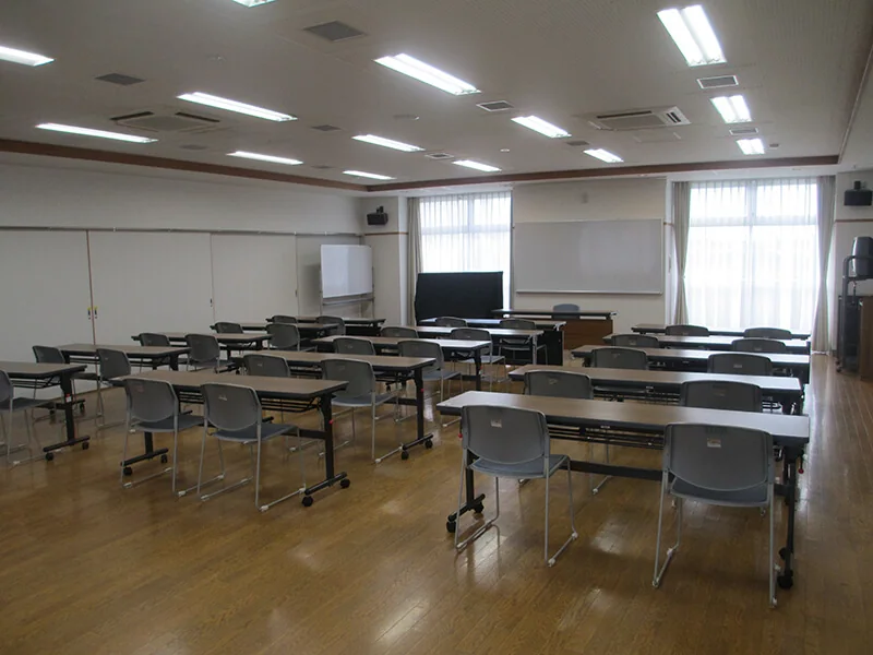 泉区松森市民センター 会議室