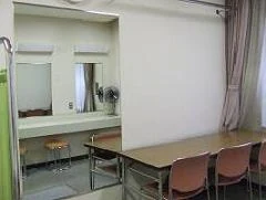八潮メセナ 小楽屋