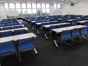 図書館交流プラザ りぶら 会議室301