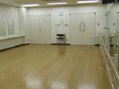 八潮メセナ 中楽屋