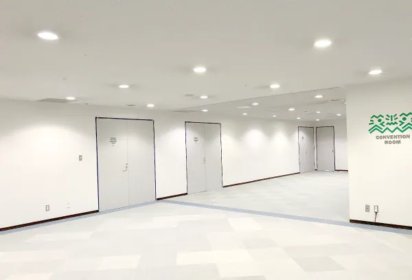 神戸ファッションマート コンベンションルーム ロビー