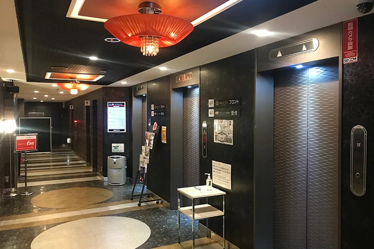 TKPガーデンシティ札幌駅前 1階エレベーターホール