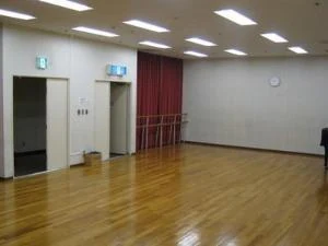 春日部市民文化会館 リハーサル室（2）
