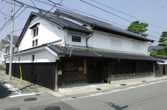 山口ふるさと伝承総合センター まなび館 外観