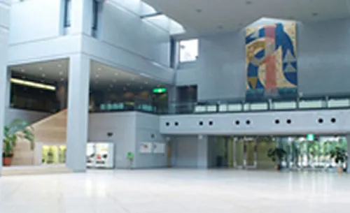 大阪国際交流センター（大阪カンファレンスセンター） アトリウム