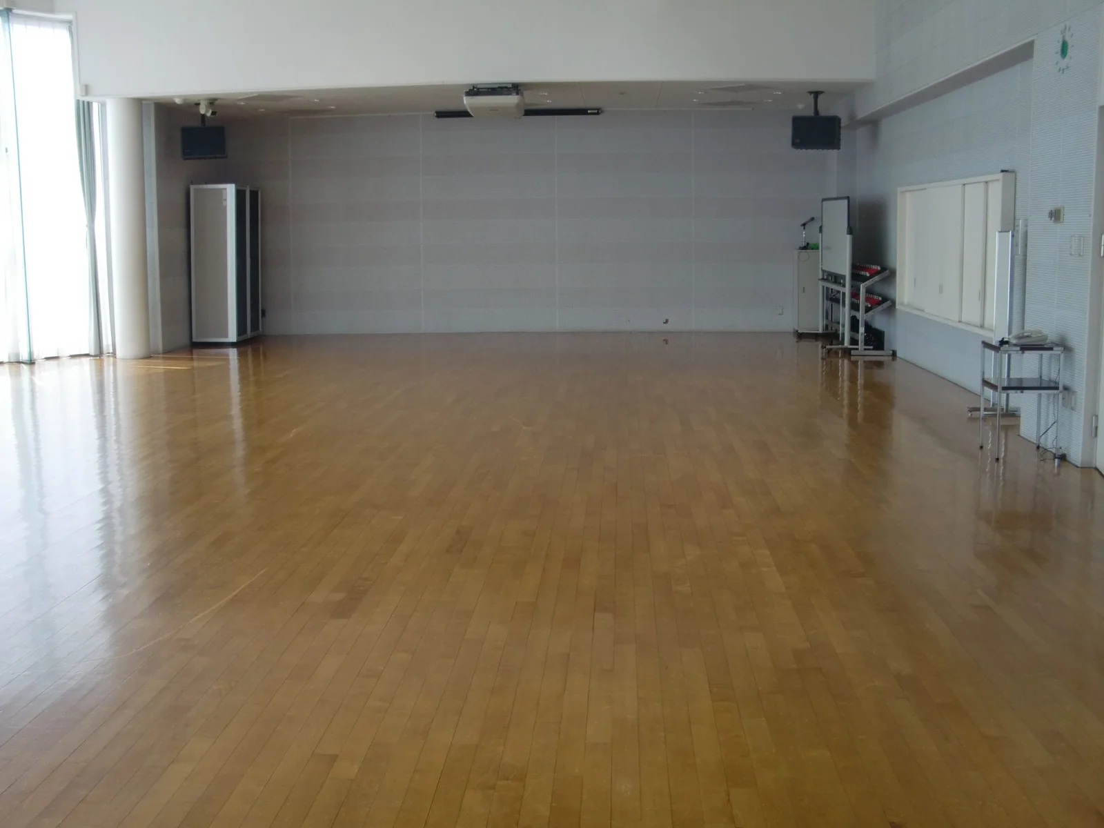 県西生涯学習センター レッスン室