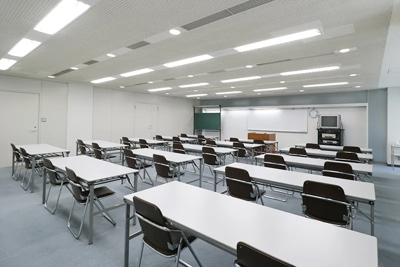 今治地域地場産業振興センター 中会議室